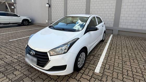 HYUNDAI HB20 1.0 COMFORT 12V FLEX 4P MANUAL